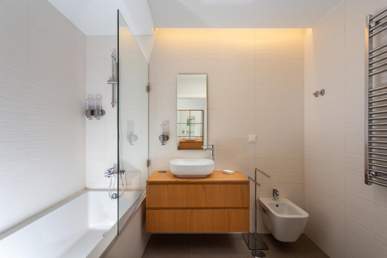 Stupendo-Three Rooms-Suite With Terrace -Center -Air Conditioning-Free Park Lisbon Luaran gambar